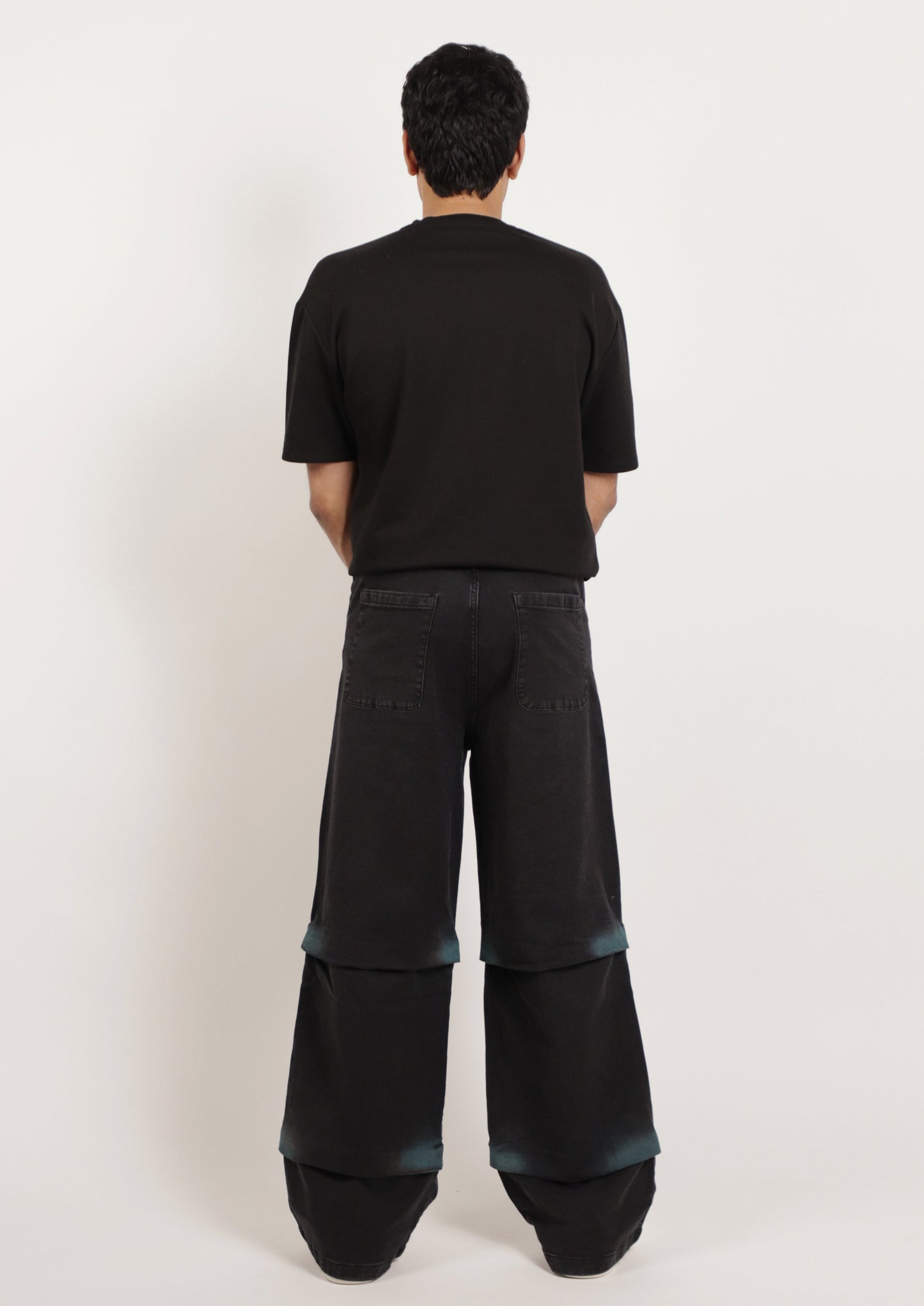 Pleated Jeans