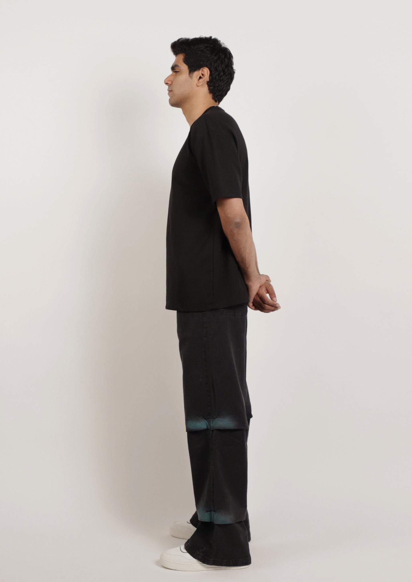 Pleated Jeans